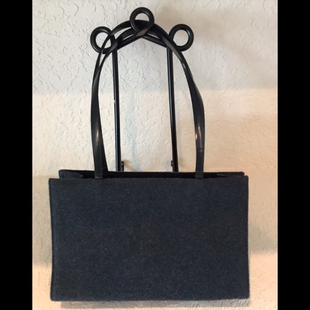 Moschino Beaded Heart Purse - Picture 5 of 5